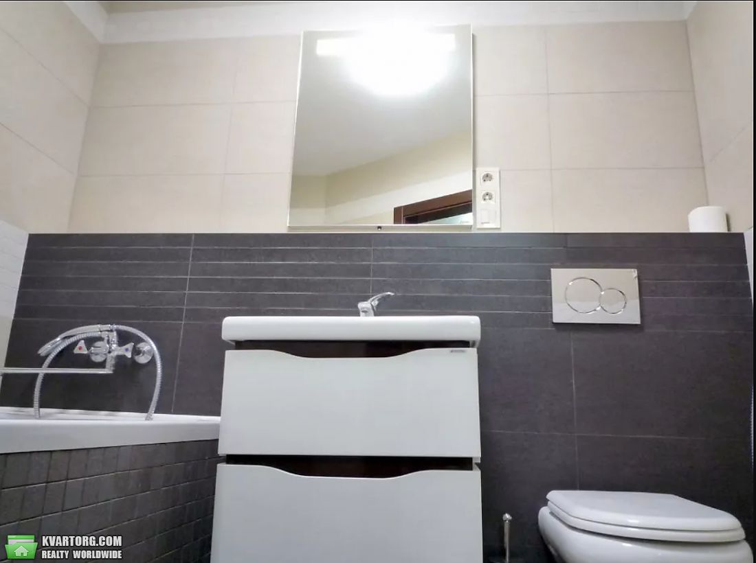 Rent out 3-room apartment. Киев,  Гмыри Бориса — photo 3