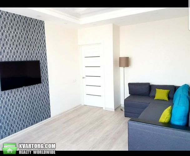 Rent out 1-room apartment. Киев,  Шолуденко — photo 2