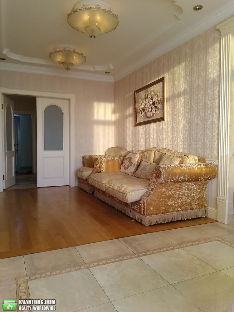 Rent out 1-room apartment. Киев,  Днепровская наб — photo 7