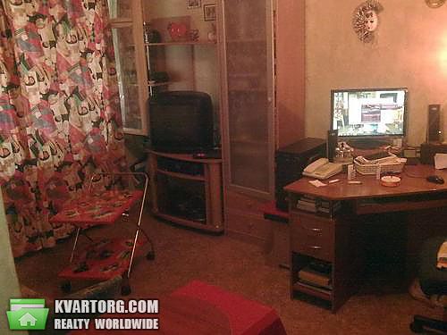 Sell 2-room apartment. Киев, Строителей — photo 1