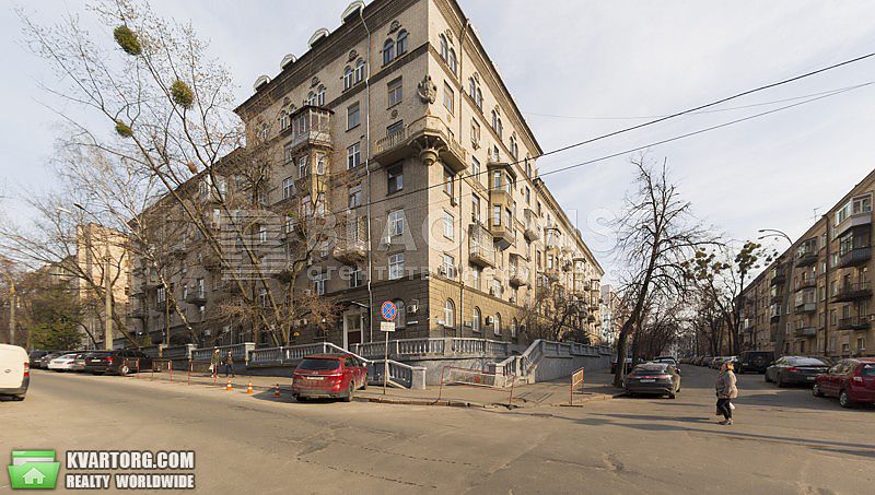Sell 2-room apartment. Киев,  Никольско-Ботаническая — photo 1