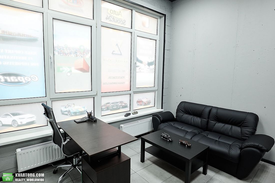 Rent out office. Киев, Соломенская — photo 6