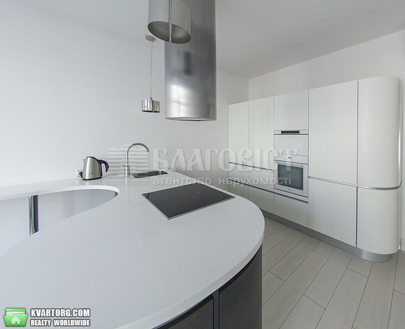 Rent out 2-room apartment. Киев, Драгомирова ул. — photo 8