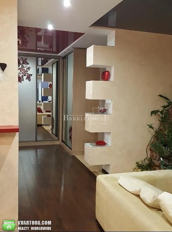 Rent out 4-room apartment. Киев,  Срибнокильская — photo 2