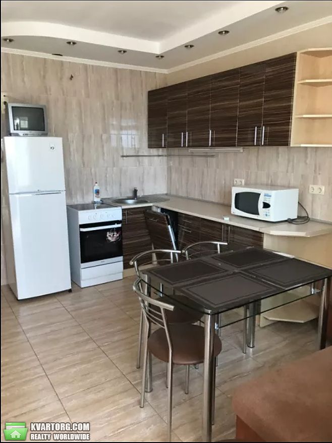 Rent out 1-room apartment. Киев,  Чавдар — photo 1