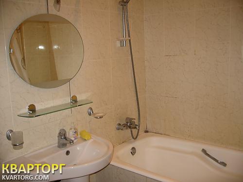 Rent out 2-room apartment. Киев,  Димитрова — photo 5