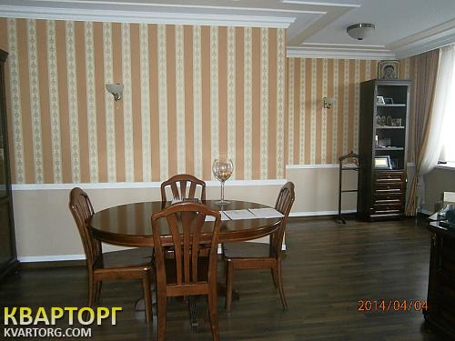 Rent out office. Киев,  Жилянская — photo 1