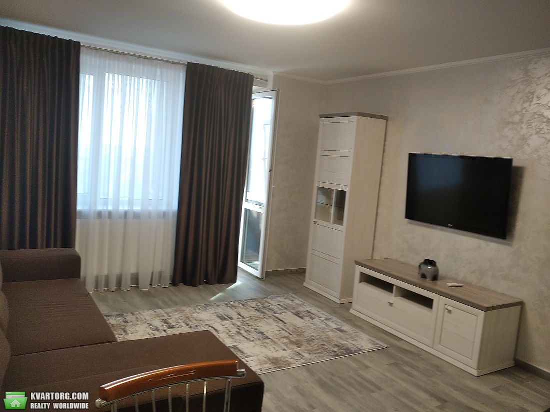 Sell 2-room apartment. Киев,  Ревуцкого — photo 1