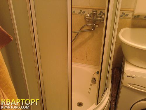 Rent out 2-room apartment. Киев,  Саратовская — photo 2