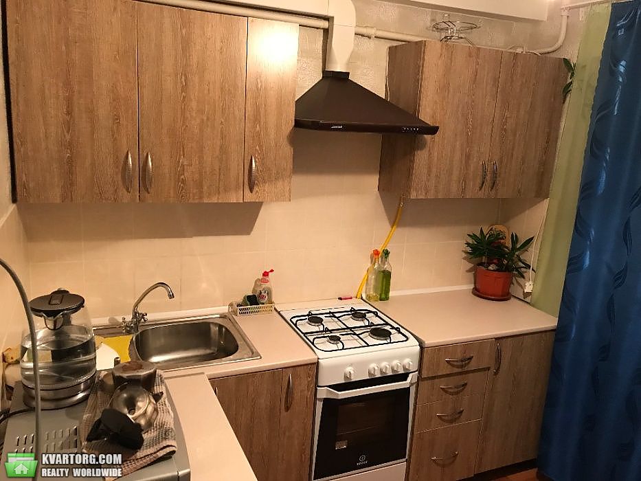 Sell 2-room apartment. Киев, Сверстюка — photo 1