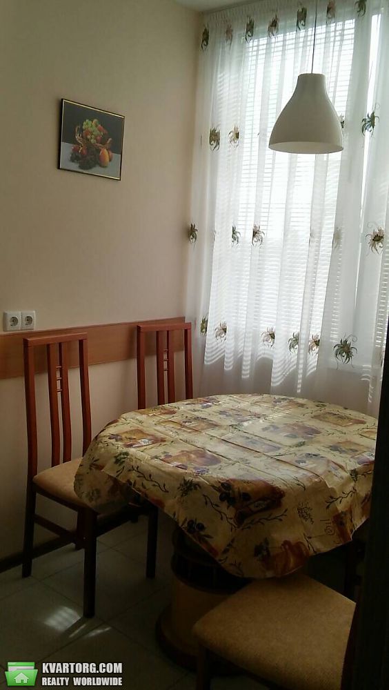 Rent out 1-room apartment. Киев,  Ракетная — photo 5