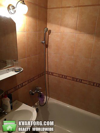 Rent out 2-room apartment. Киев, ул. Рижская — photo 1