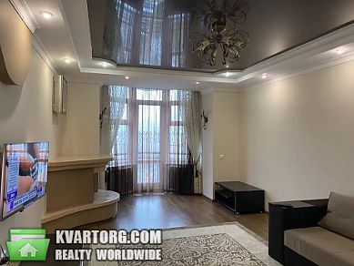 Rent out 3-room apartment. Львов, Плугова — photo 5
