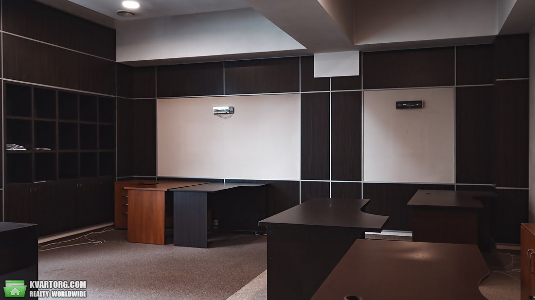 Sell office. Киев, ул.Жилянская — photo 8