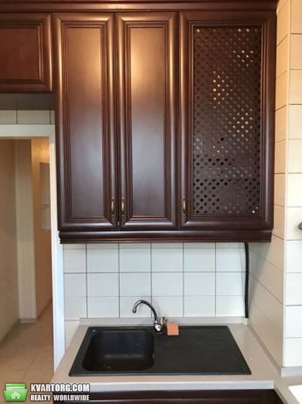 Sell 3-room apartment. Киев,  Строителей — photo 2