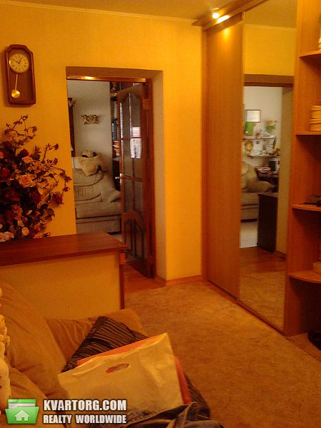 Sell 2-room apartment. Киев, Героев Сталинграда пр — photo 5