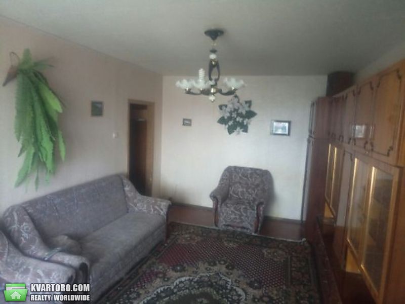 Sell 2-room apartment. Киев,  Радужная — photo 1