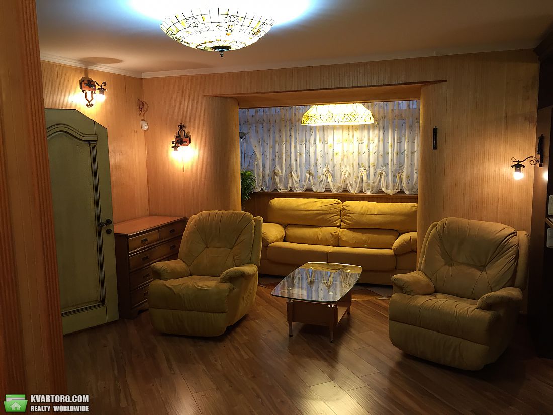Rent out 3-room apartment. Киев, проспект Ватутина — photo 1