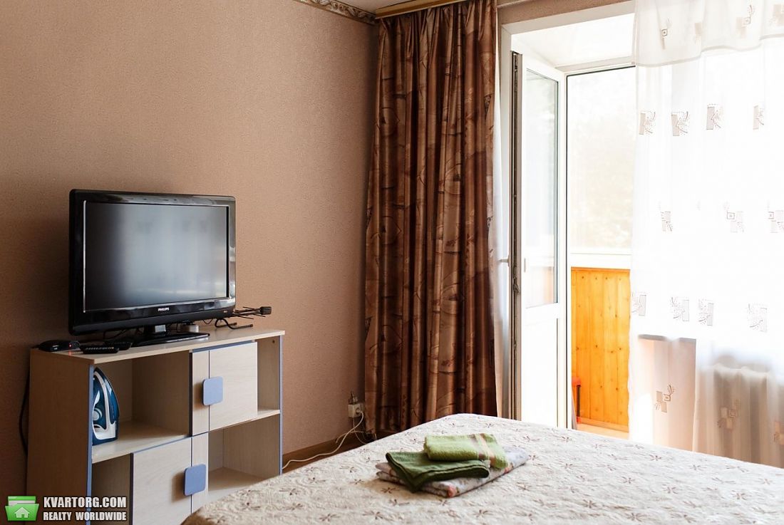 Sell 3-room apartment. Киев,  Бальзака — photo 1