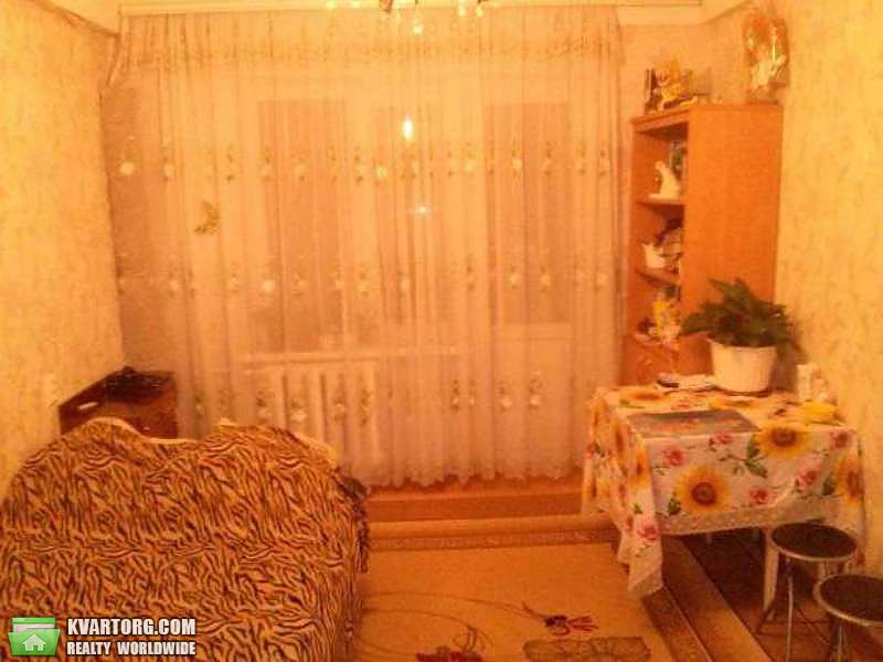 Sell 2-room apartment. Киев,  Зодчих — photo 3