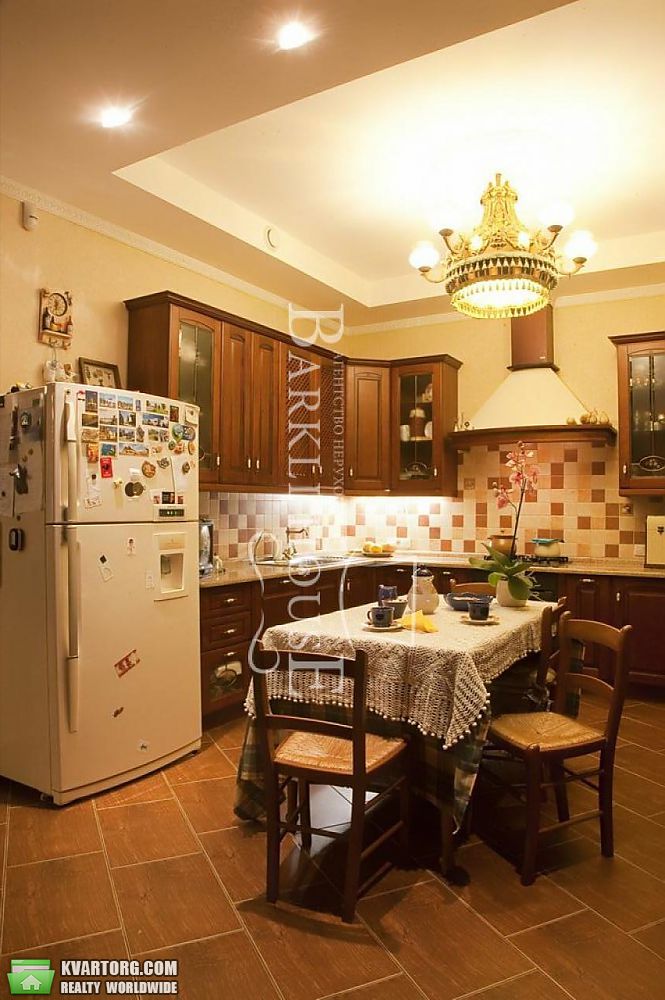 Rent out house. Киев,  Русановские сады — photo 2