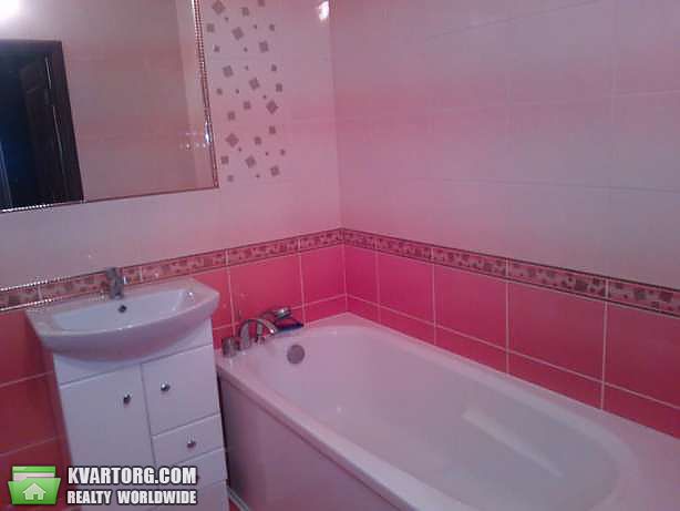 Rent out 1-room apartment. Киев,  Вышгородская — photo 3