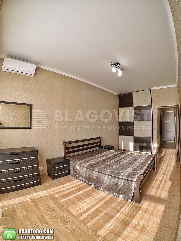 Rent out 2-room apartment. Киев,  Драгомирова — photo 3
