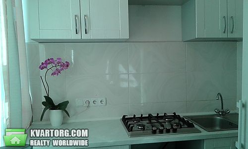 Sell 2-room apartment. Киев,  Набережно-Крещатикская — photo 8