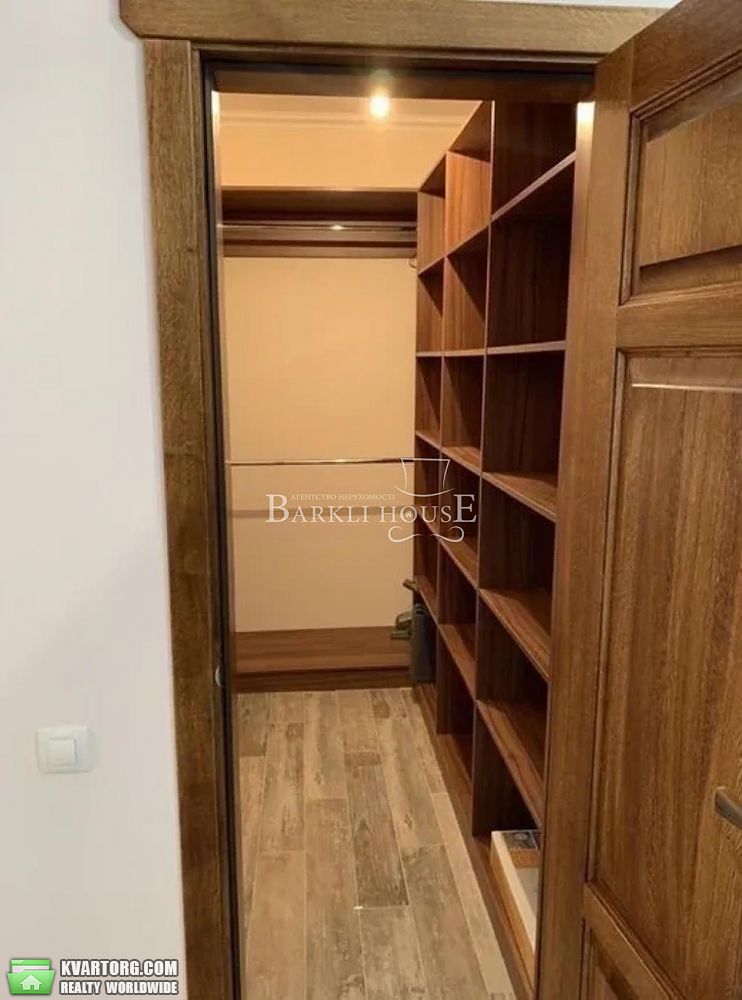 Rent out house. Киев,  Монтажников — photo 10