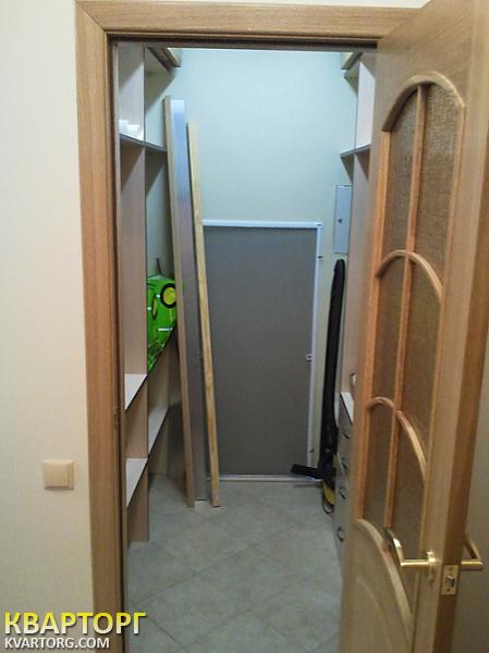 Rent out 1-room apartment. Киев,  Лайоша Гавро — photo 7