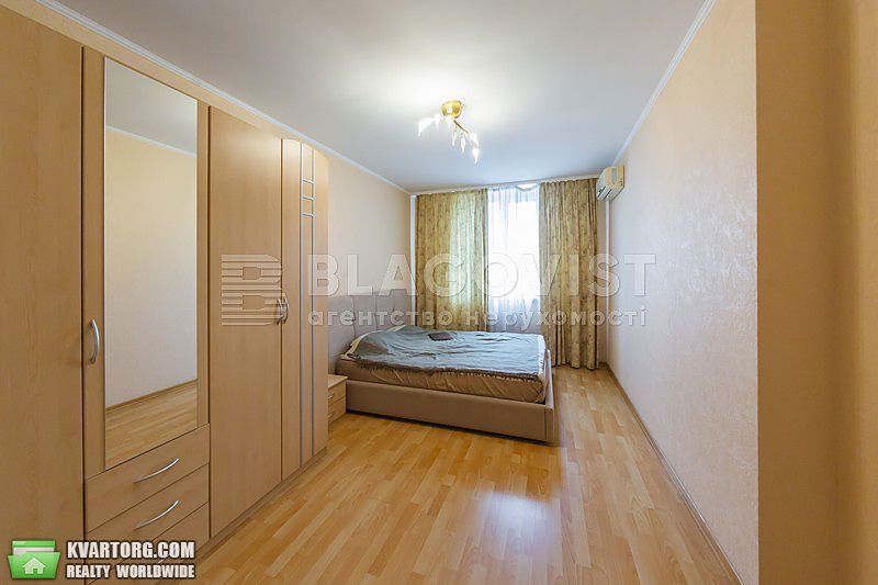 Sell 2-room apartment. Киев,  Саперно-Слободская — photo 4
