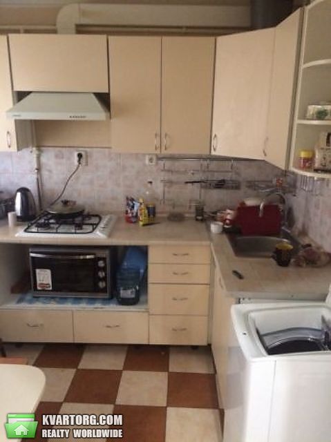 Sell 1-room apartment. Киев,  Ялтинская — photo 1