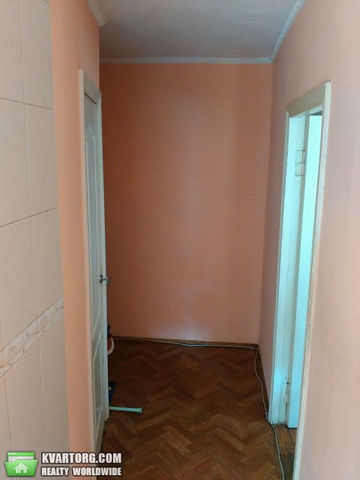 Sell 1-room apartment. Киев,  Вышгородская — photo 2