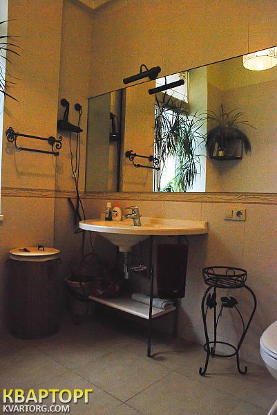 Rent out 3-room apartment. Киев,  Саксаганского — photo 2