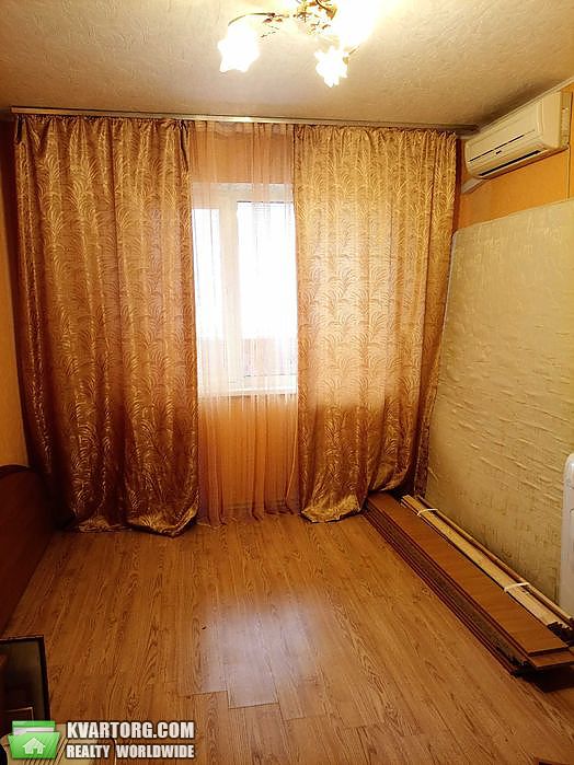 Sell 2-room apartment. Киев,  Маяковского — photo 1