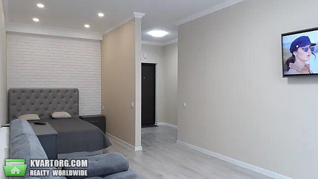 Rent out 1-room apartment. Киев, Юношеская — photo 4