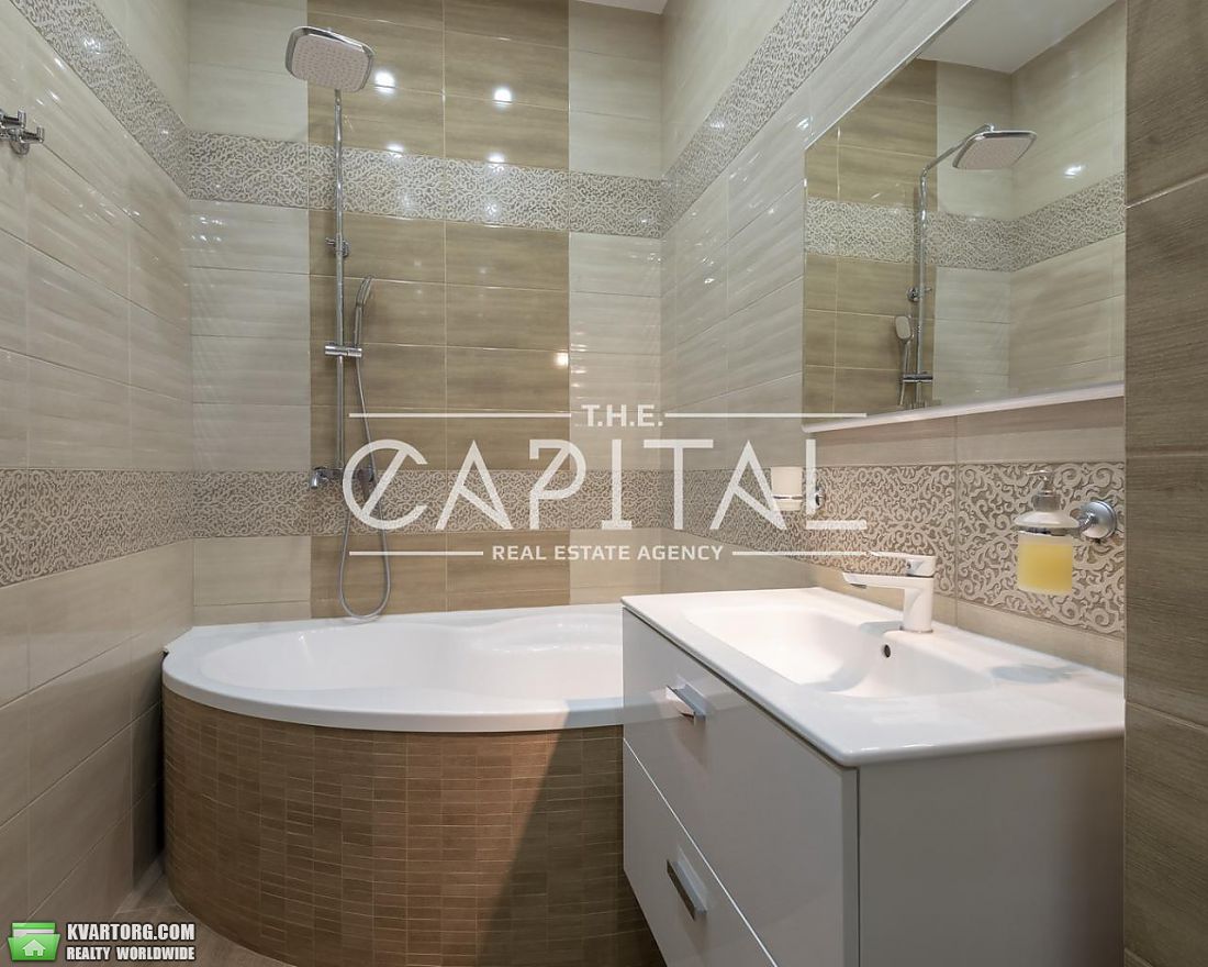 Rent out 2-room apartment. Киев, Евгения Коновальца — photo 8