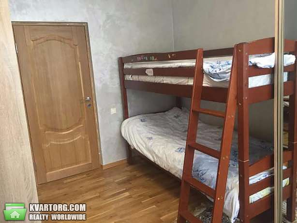 Rent out 2-room apartment. Киев,  Грекова — photo 1