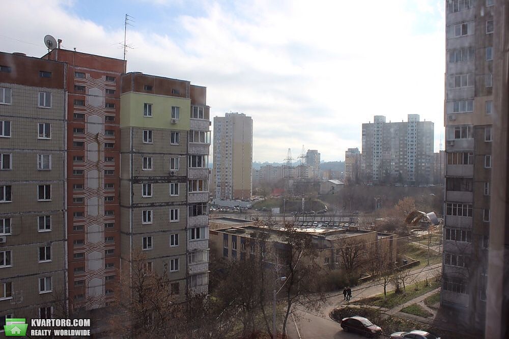 Sell 3-room apartment. Киев, Западынская — photo 1