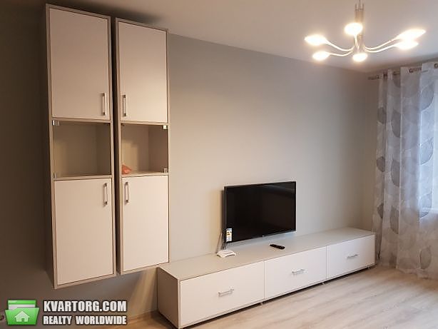 Rent out 1-room apartment. Киев,  Глушкова пр — photo 3