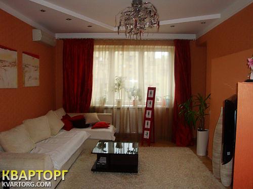 Rent out 3-room apartment. Киев,  Тимошенко — photo 1