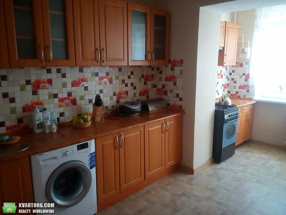 Rent out 2-room apartment. Одесса, Парковая — photo 1