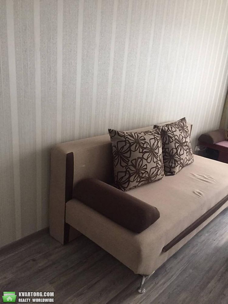 Rent out 2-room apartment. Киев,  Гарматная — photo 2