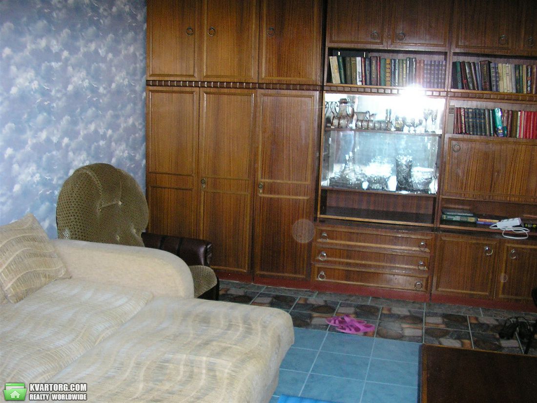 Rent out 2-room apartment. Киев, Зой Гайдай — photo 1