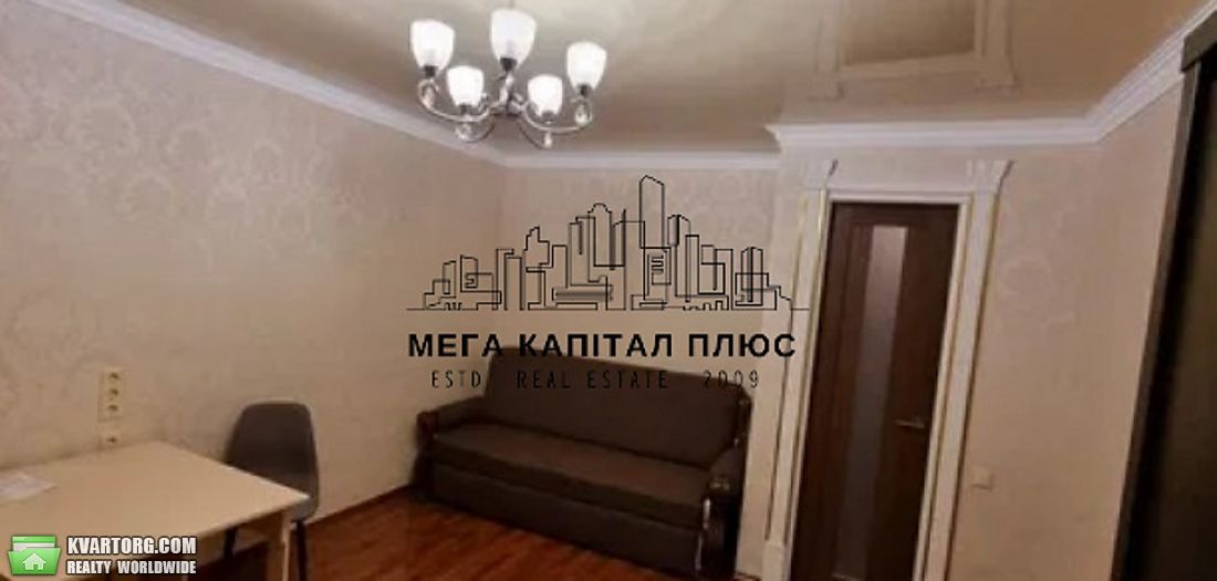 Rent out 2-room apartment. Киев,  Чавдар — photo 3