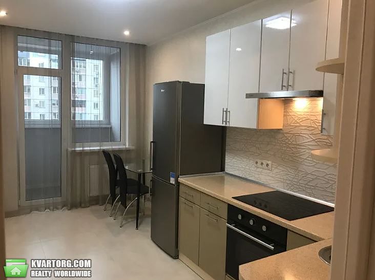 Sell 1-room apartment. Киев,  Драгоманова — photo 1