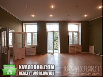 Sell 4-room apartment. Киев,  Десятинна — photo 1