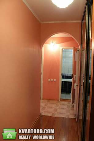 Sell 2-room apartment. Киев,  Срибнокильская — photo 8