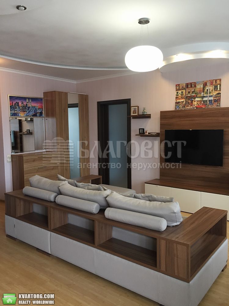 Rent out 2-room apartment. Киев,  Грушевского — photo 7