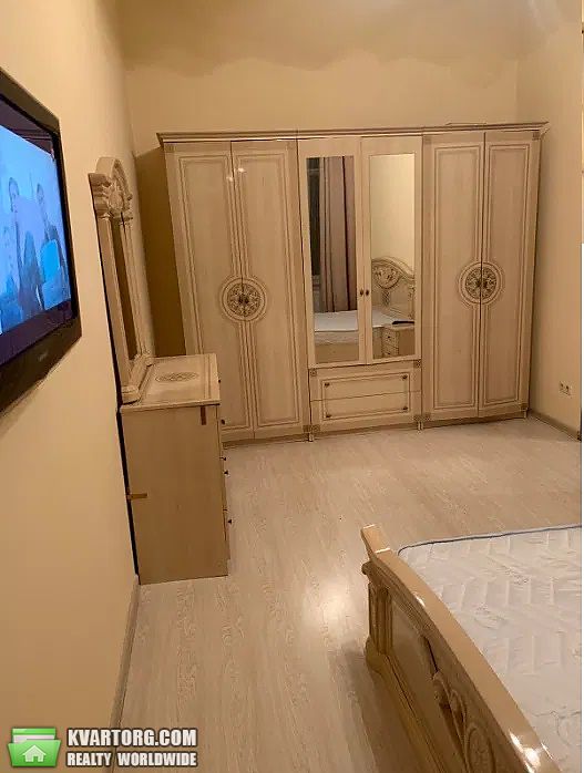 Rent out 2-room apartment. Львов,  Шота Руставели — photo 5